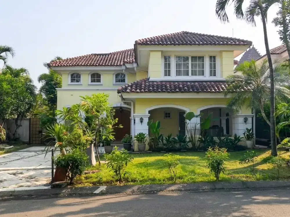 DIJUAL, Hunian Klasik Mewah Dengan Private Pool di Mediterania 1