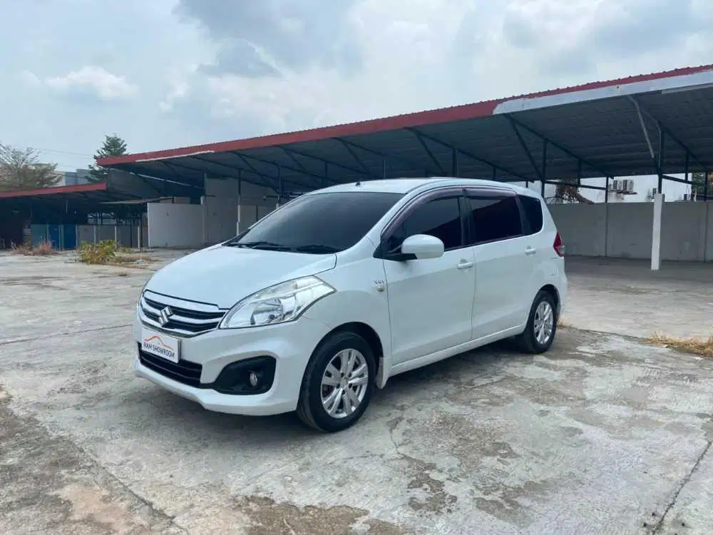 SUZUKI ERTIGA GL AT 2017