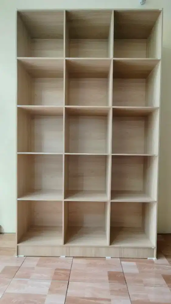 JUAL MURAH & BARU. RAK SERBAGUNA KAYU 15 KOTAK