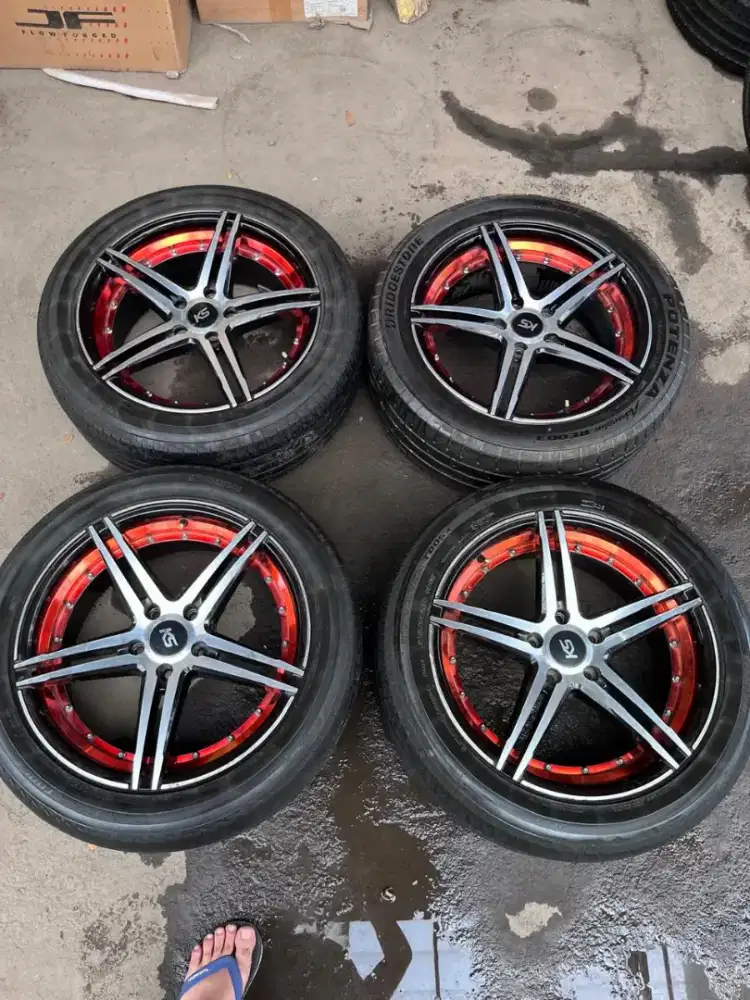 Velg KS ring 18 pcd 5x114,3 ET 40 ban 235/50 R18 Innova Terios