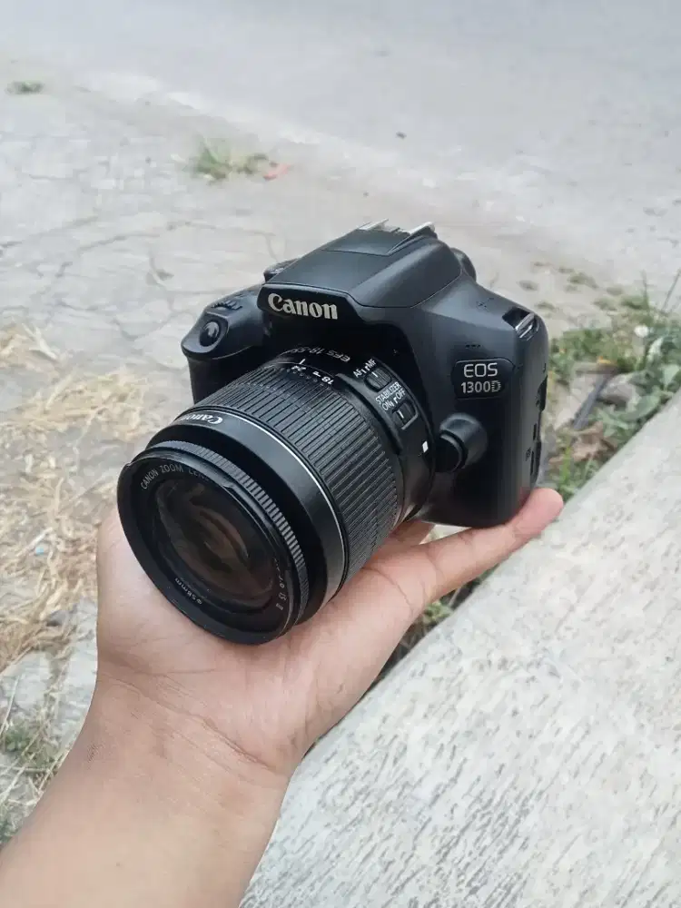 Canon 1300d wifi Mulus