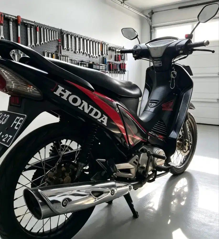 Supra x 125 DD double disk plat bandung