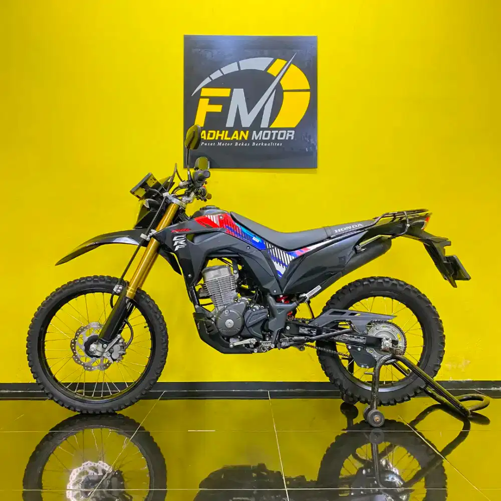 Honda CRF 150 Tahun 2025 Kilometer Low Joss Istimewa Plat DKI Selatan