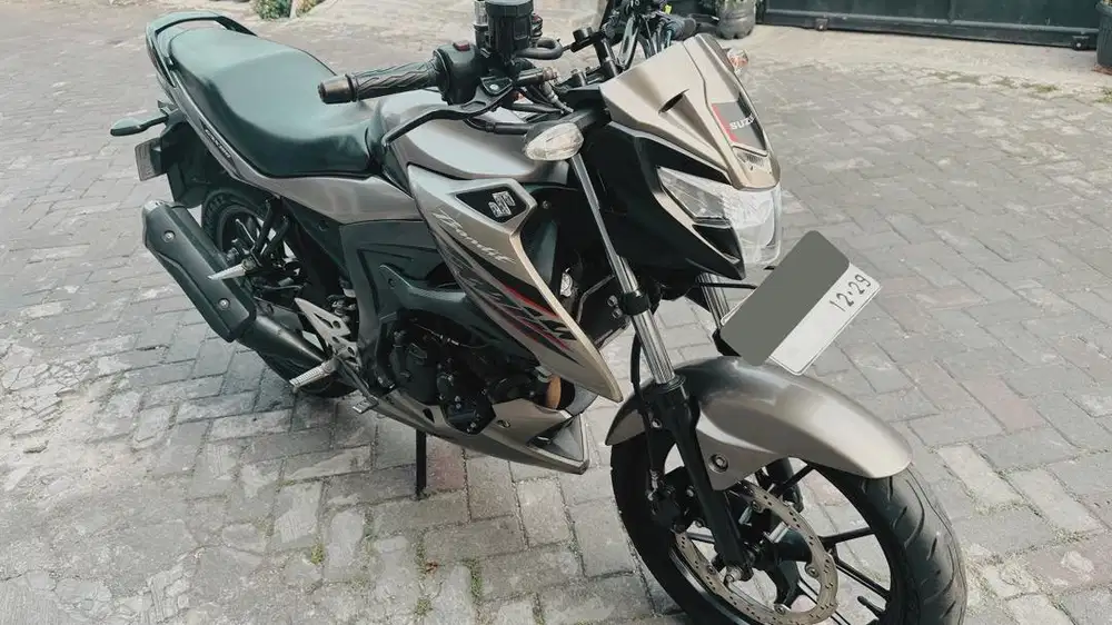 Suzuki GSX S Bandit 2018 gress & rawatan