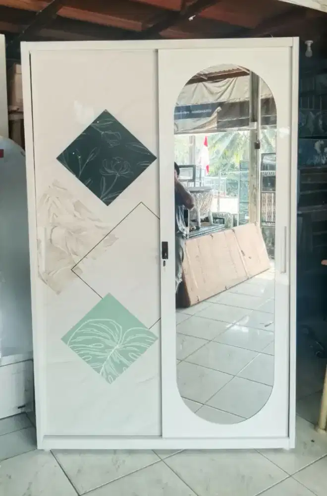 Lemari pakaian 2pintu