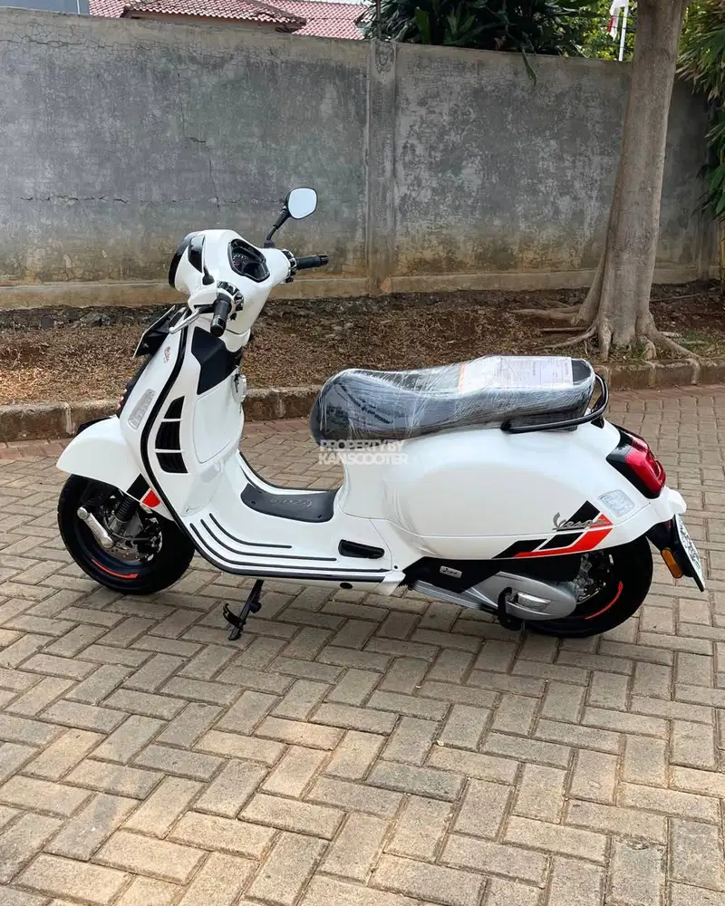VESPA GTS S iGET ABS 4V FACELIFT “KEYLESS” 2025 BERGARANSI