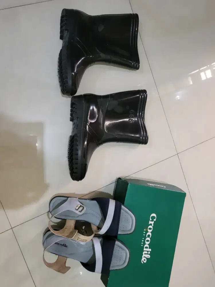 Sepatu biru crocodile,sepatu hitam, dress