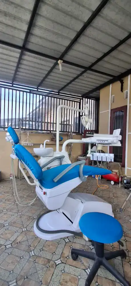 Kursi gigi (Dental unit)