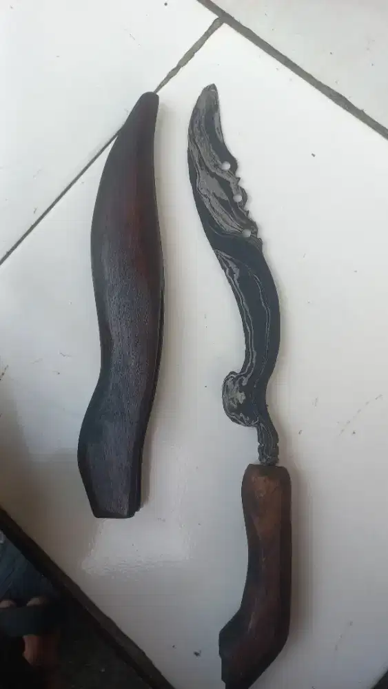 Koleksi buat yang berminat aja kujang pamor asli peningalan