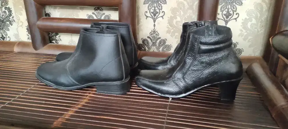 Sepatu pantofel wanita