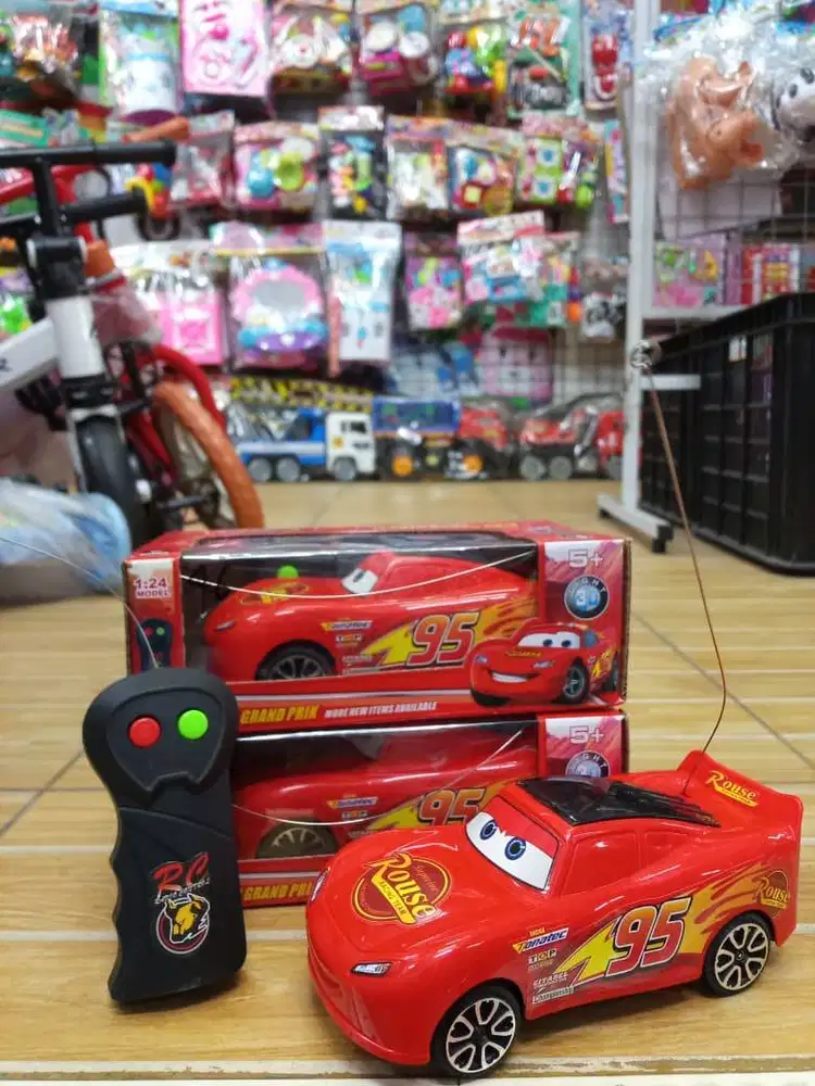 mainan anak rc cars baterai biasa