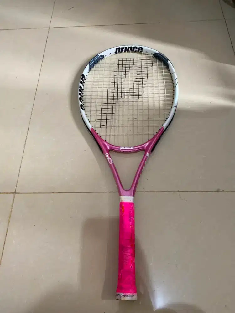 Raket tenis prince