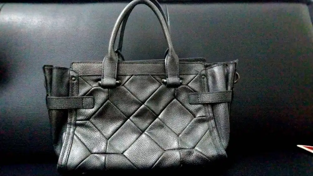 Tas kulit wanita, tas mewah branded