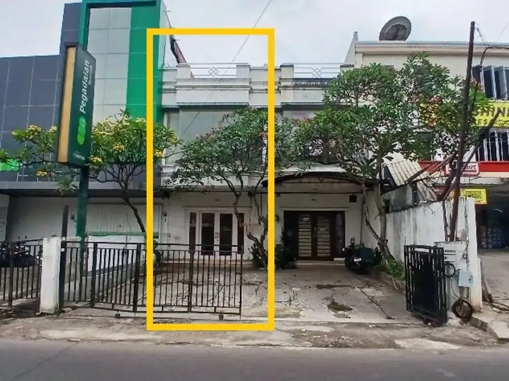 Disewakan Ruko 2 lantai , Luas 110m2 di Kemang Selatan  VIII