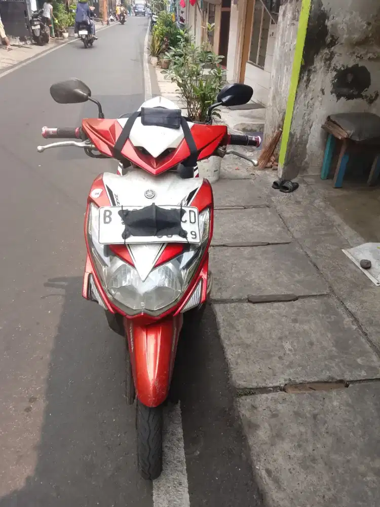 Yamaha Xeon RC 125 Merah