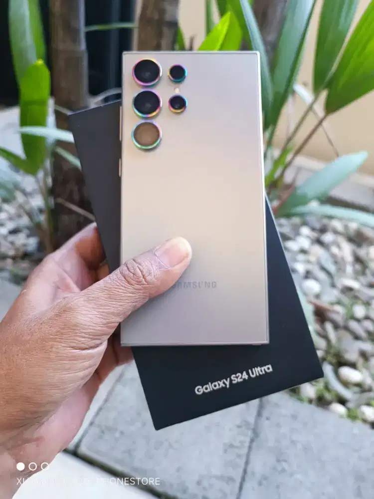 Samsung s24 ultra 12/256 mulus seperti baru dan lengkap mesin segel