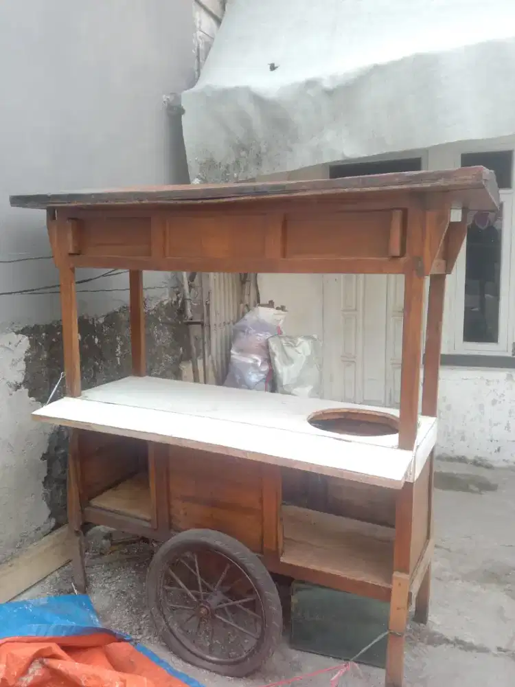 Gerobak Bekas Jualan