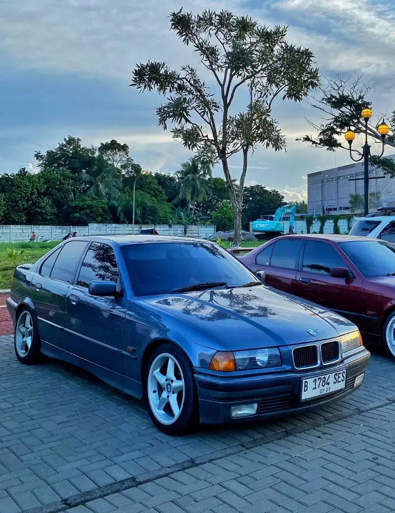 1994 BMW e36 320i M50B20 (Vanos)