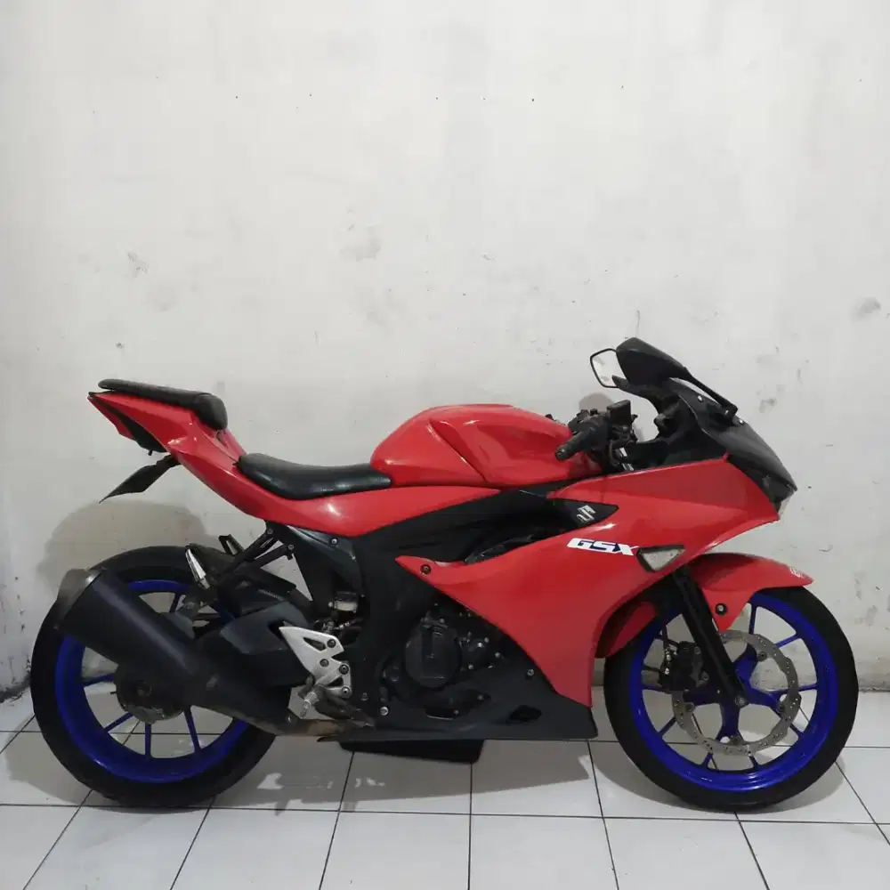 Suzuki GSX 2017 Bagus Lengkap