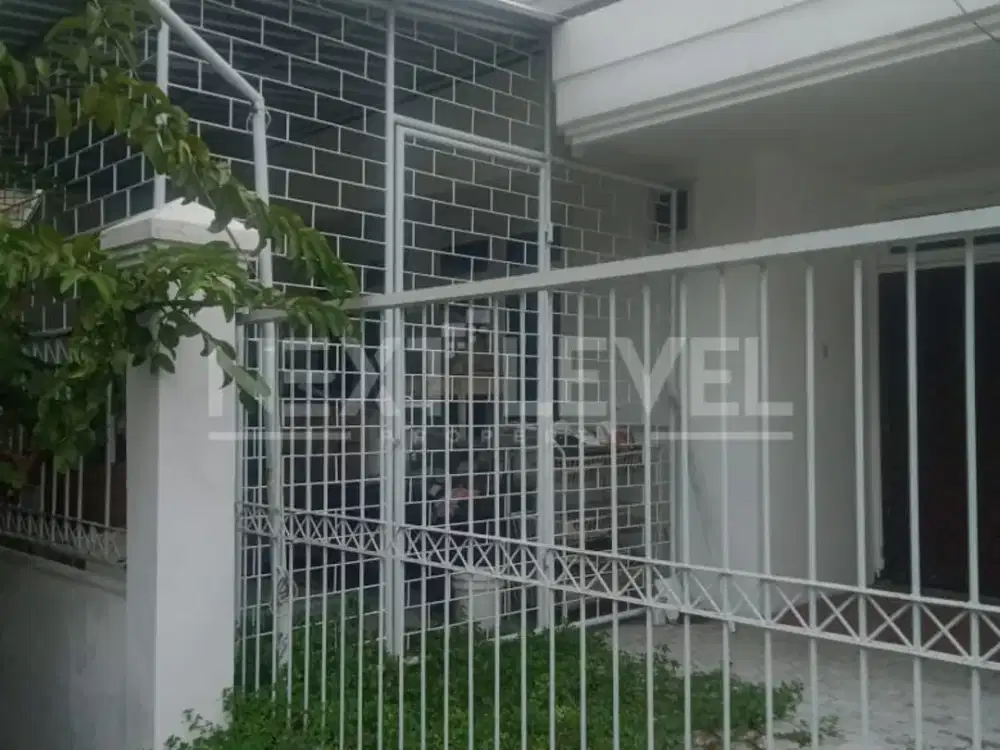 Dijual rumah kos an di Siwalan kerto permai Surabaya