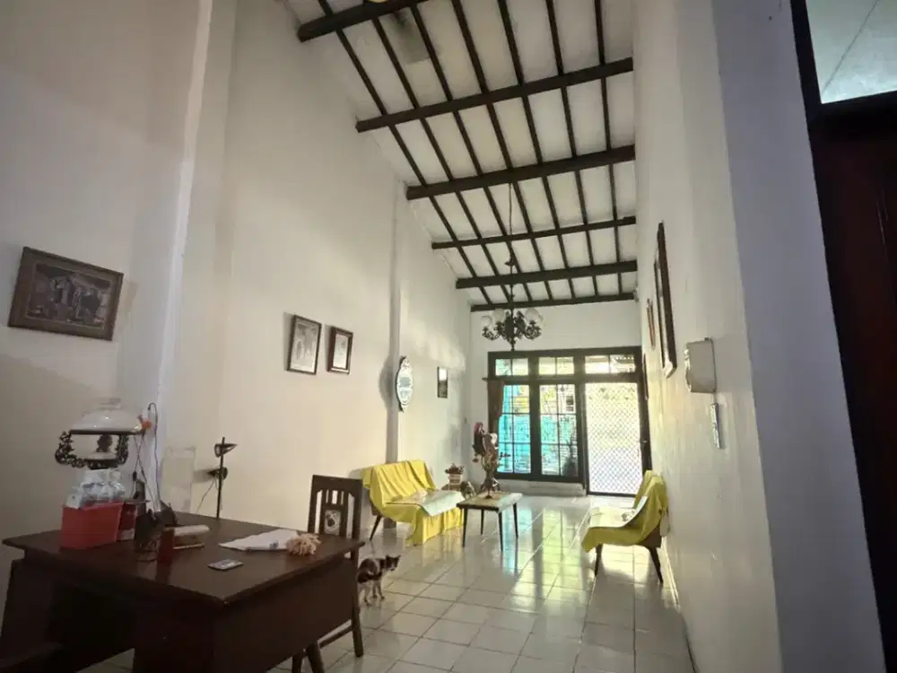 Rumah dijual depan Bakmi Acang Grogol
