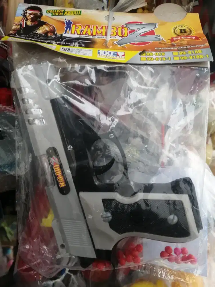 Mainan anak pistol rembo
