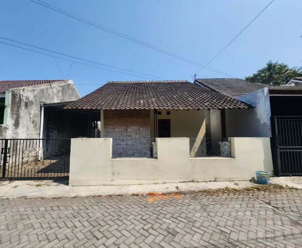 Disewakan rumah dekat Stadion Maguwoharjo/USD/UNRIYO/AMIKOM
