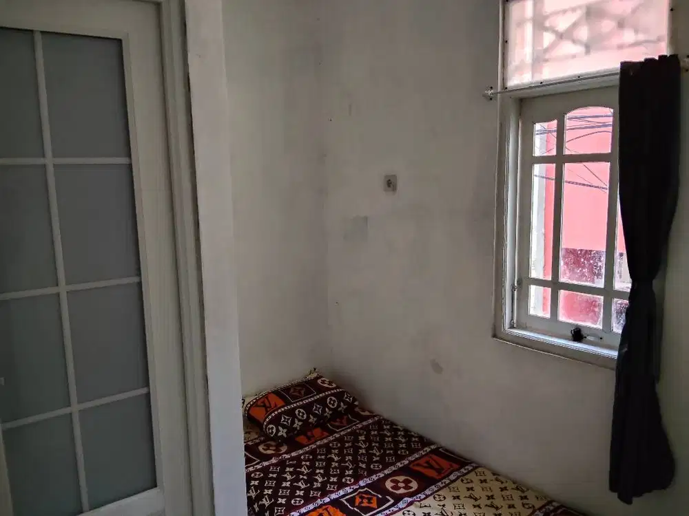 Kost Matraman Putri Kos Kosan Eksklusif Salemba UI RSCM Senen Menteng