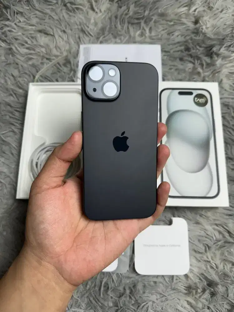 Iphone 15 basic ram 128gb . Mulus