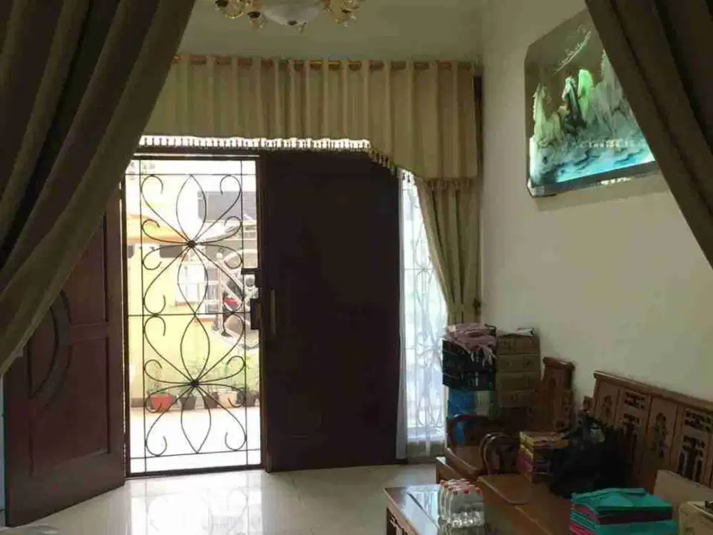 DiJual Rumah Taman Palem Lestari