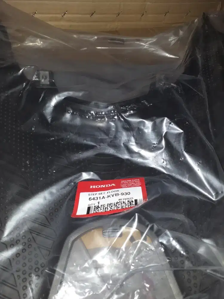 Jual cover body vario 110 karbu