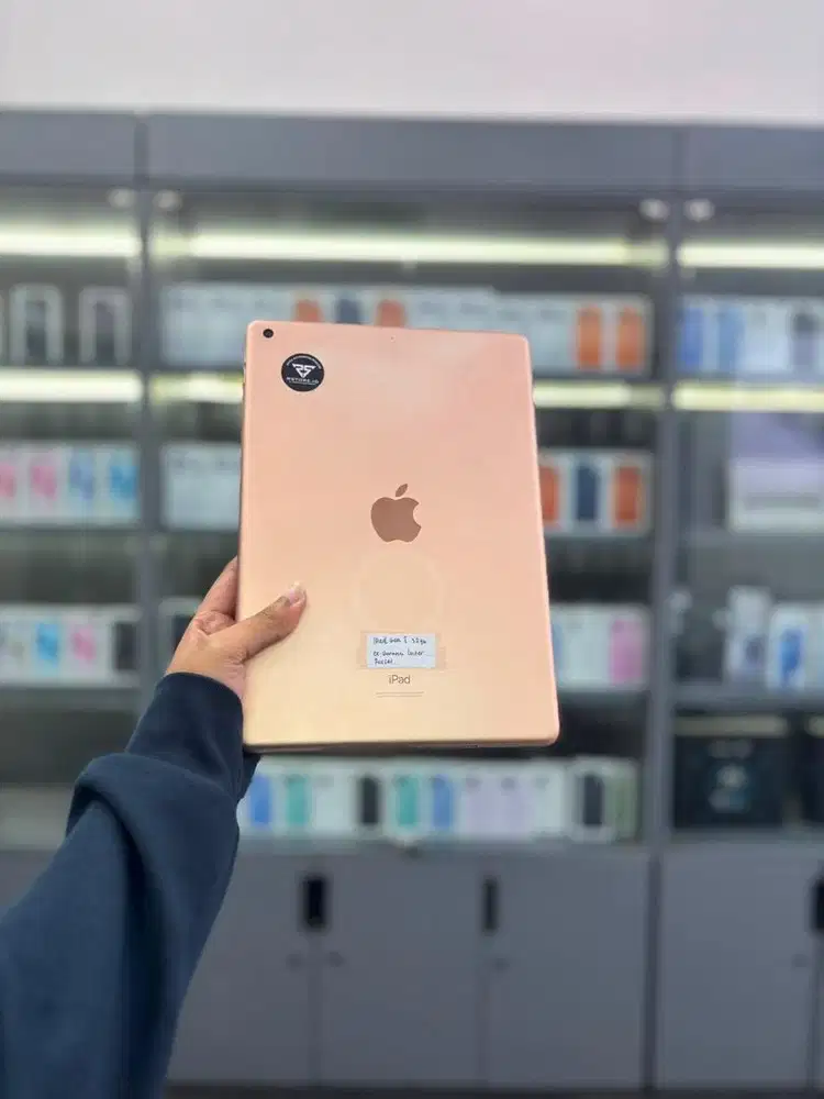 iPad Gen 7 32Gb Wi-Fi Fullset, Ex Garansi Internasional