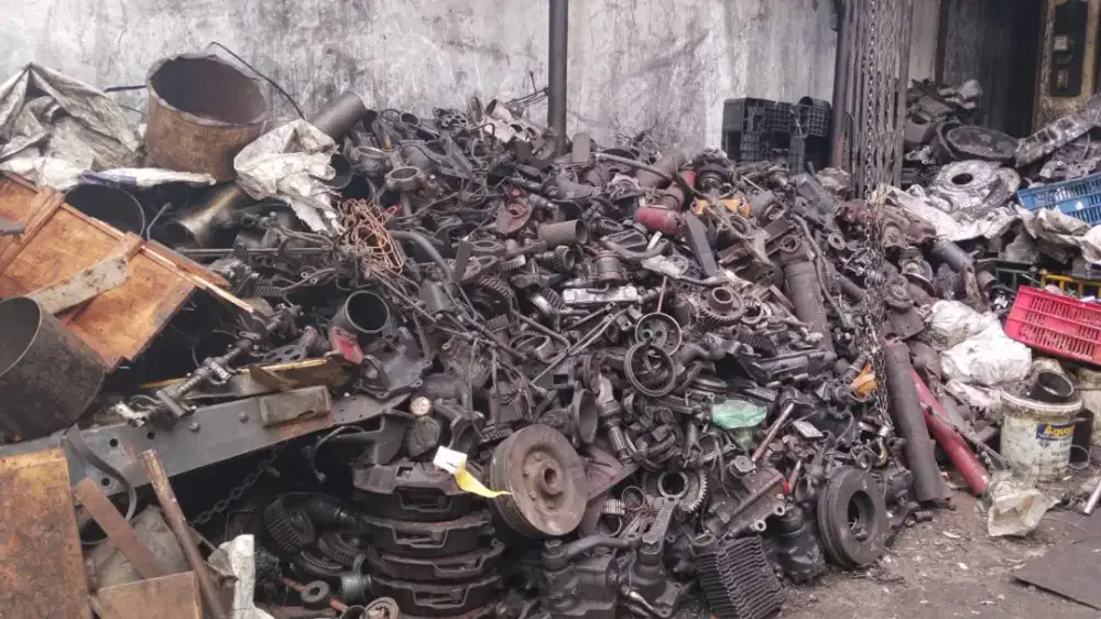 Besi Tua / Jual Beli Besi Tua