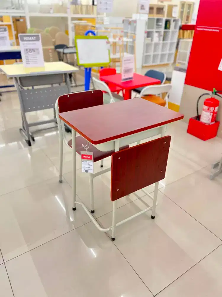 Meja sekolah set
