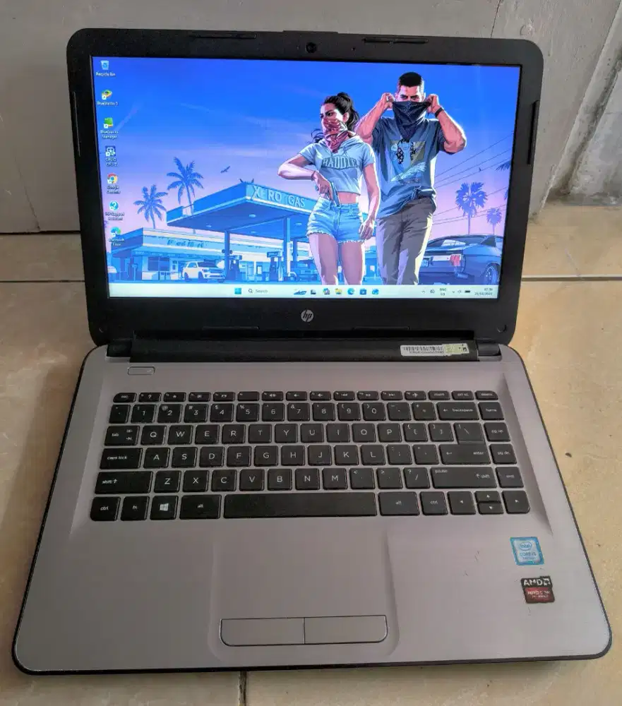 Laptop HP 14-AM125TX