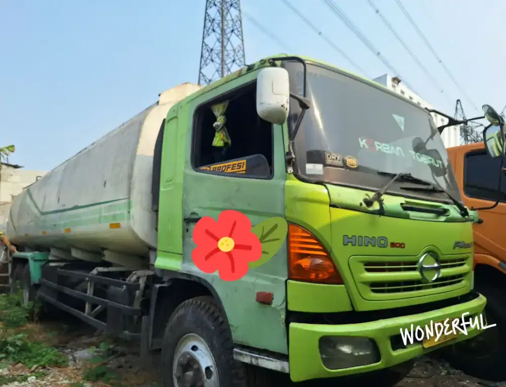 Hino Lohan 500 FM 260 JW Tronton 6×4 Tangki 32000ltr Bio Solar Turbo