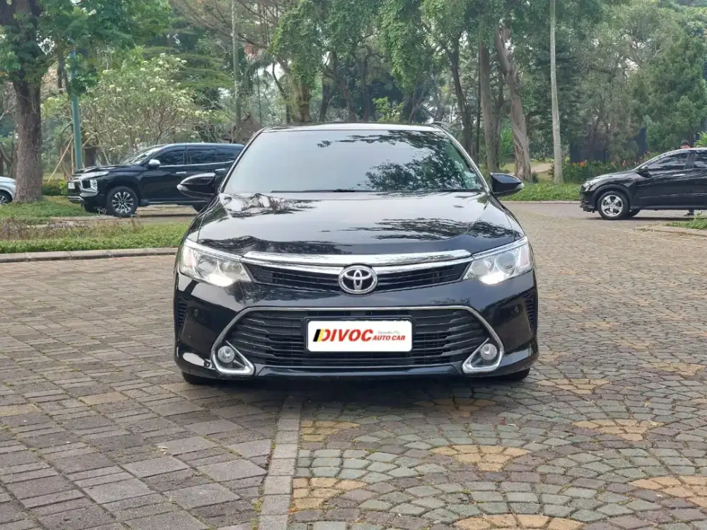 TOYOTA CAMRY V 2.5 AT