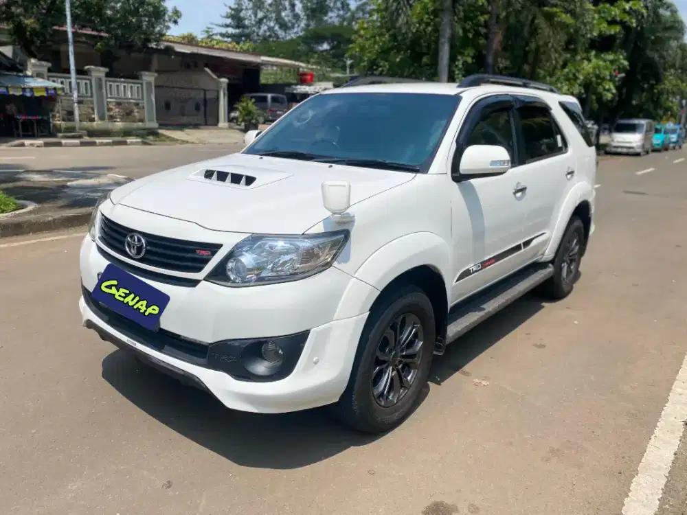Fortuner VNT TRD 2.5 Solar 2015 Putih Terlaris Yuk Cek Segera