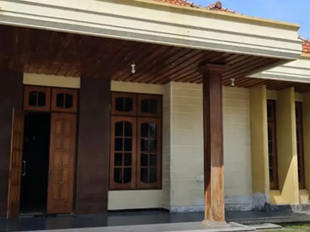Jalan Juwono Bangunan Komersial Pusat kota. Selangkah dari Raya Darmo