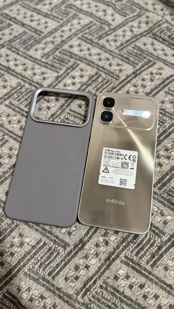 Infinix Smart 20 4/128 Fullset Lengkap Pemakian baru 10 hari