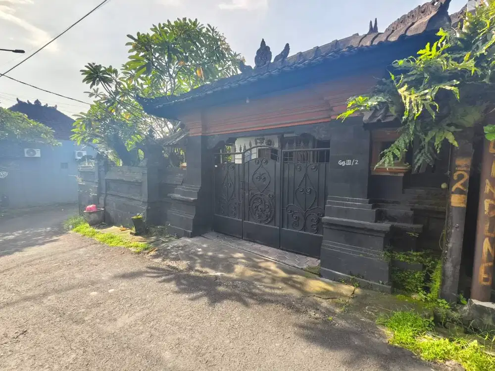 DIJUAL!!! Rumah Nyaman, Aman dan SANGAT Strategis!