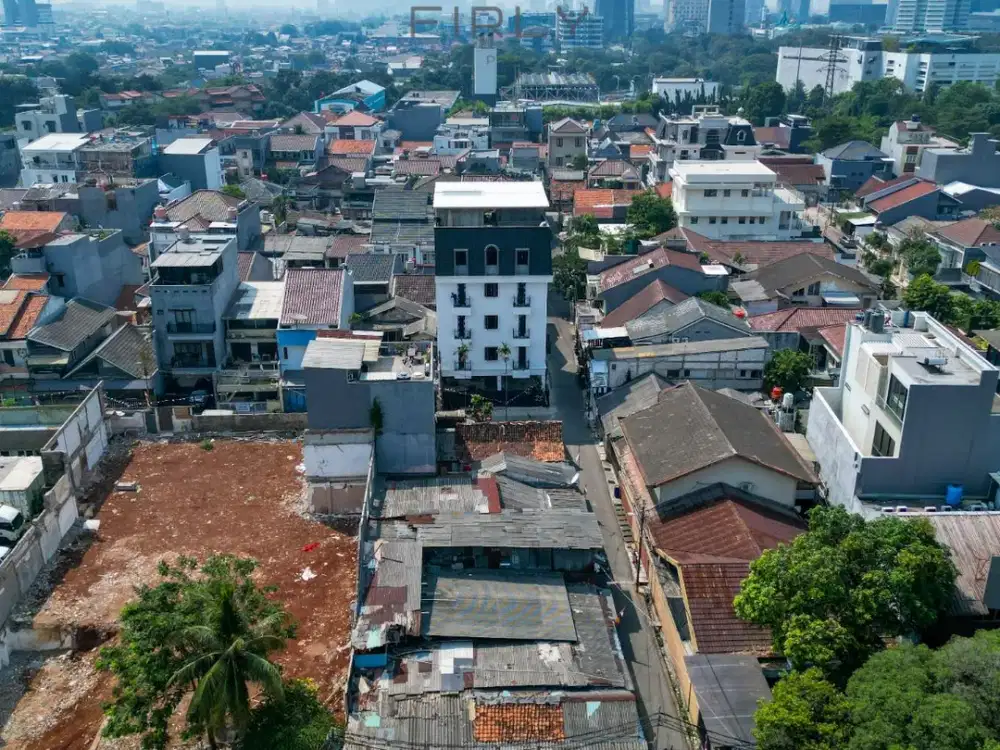 FOR SALE PATAL SENAYAN JAKARTA SELATAN  HITUNG TANAH AREA KOMERSIL COCOK UNTUK KANTOR