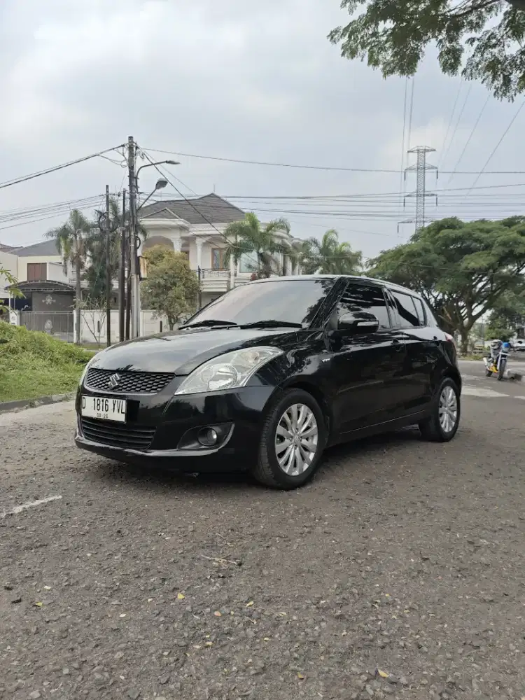 SWIFT GX MATIC 2012