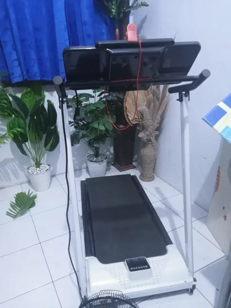 Treadmill jual cepat