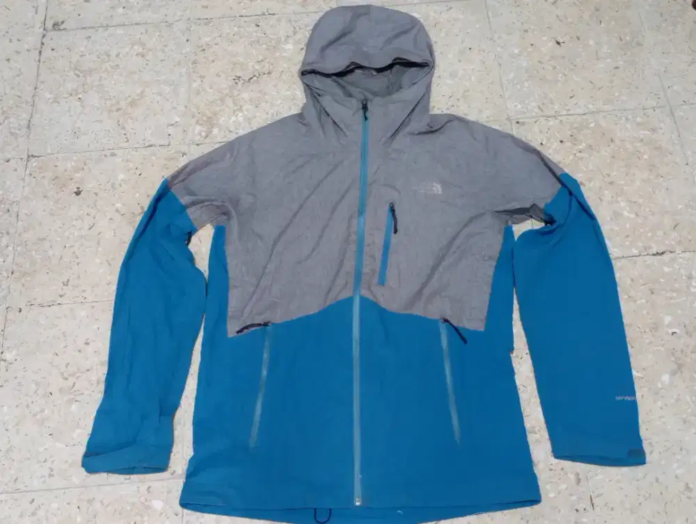 Jaket Gunung/Running The North Face original second bekas