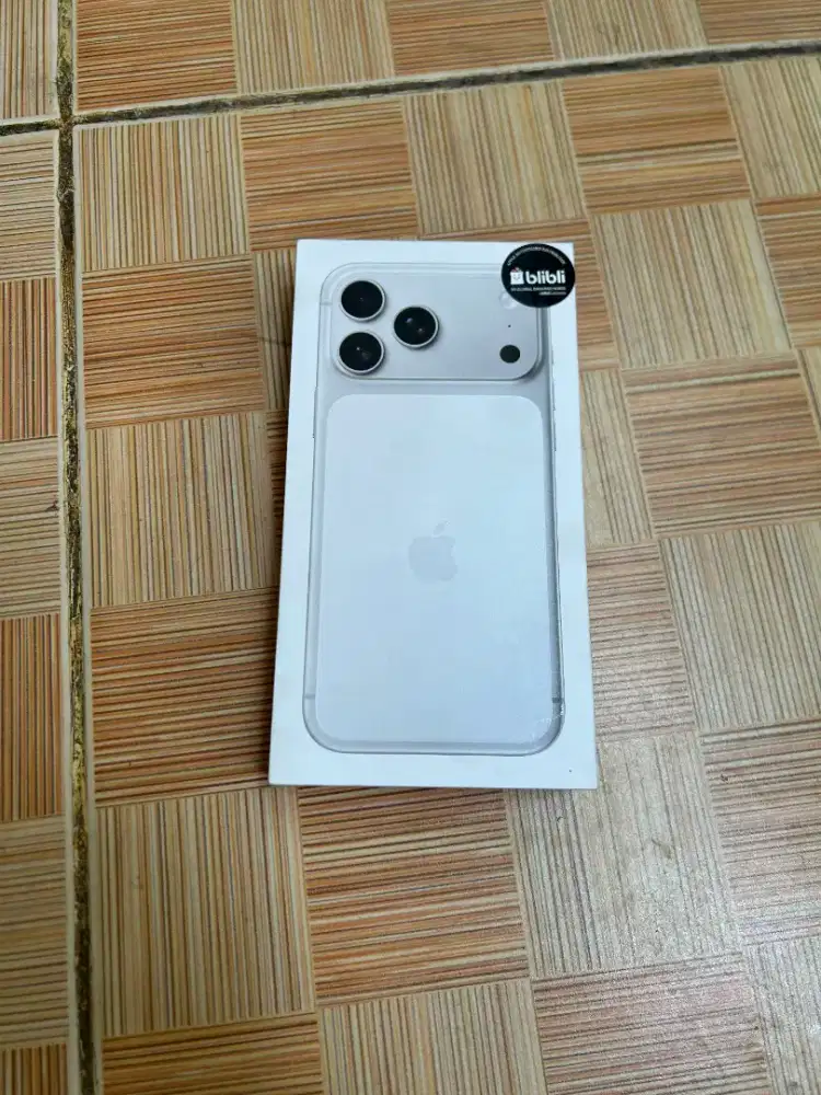 IPhone 17 pro max 256 gb ibox baru/segel box new, silver