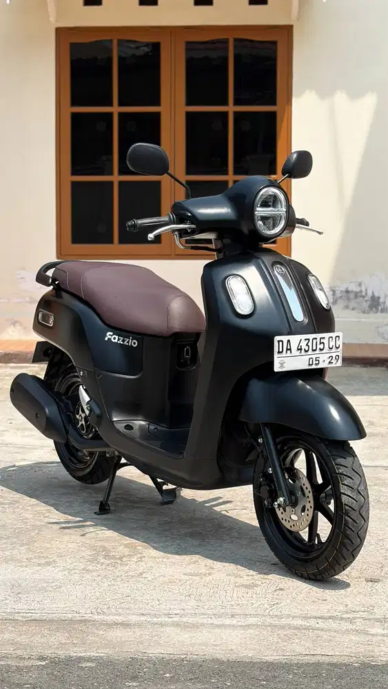Yamaha Fazzio Lux Hybrid 2024