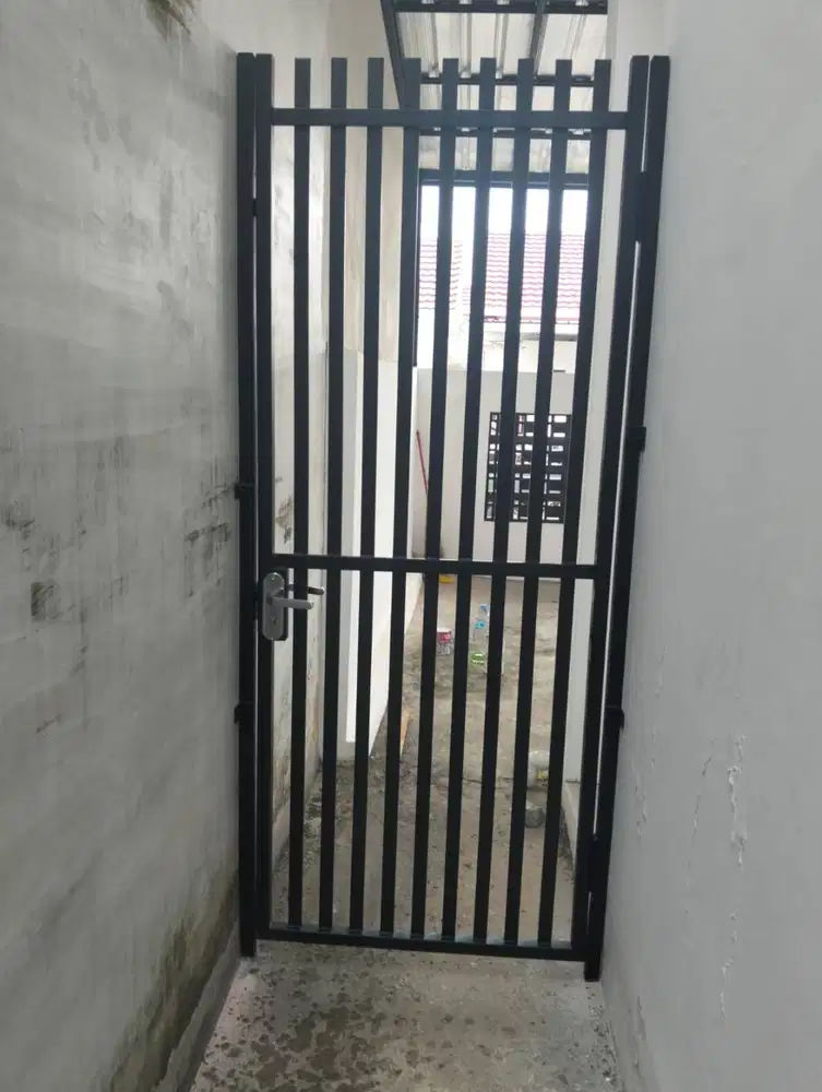 Pintu Safety dan kanopi