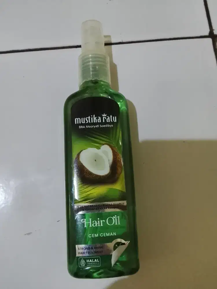 Hair oil mustika ratu