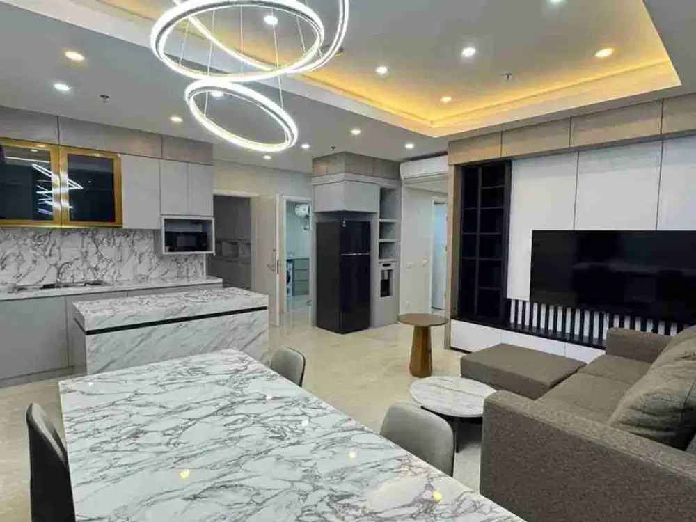 Dijual/ diSewakan  Unit Apartemen Mewah Voila Ciputra Word Mayjend Sungkono ada Private lift